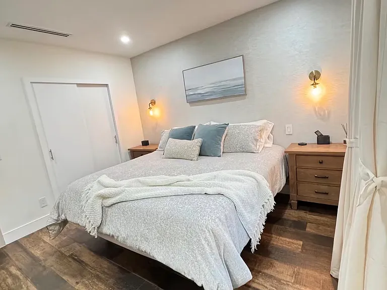 1161 Swan Ave — Photo 7