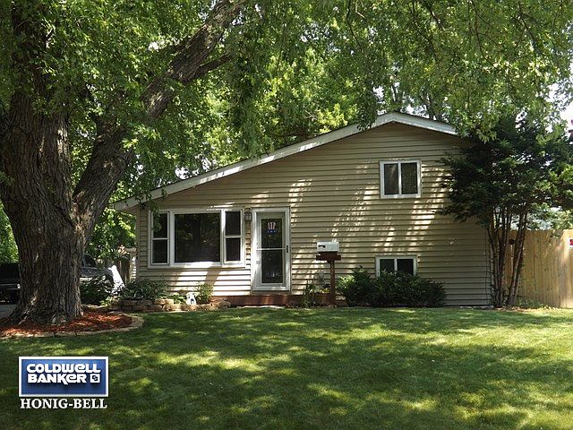 1st image of 1724 Queens Ct