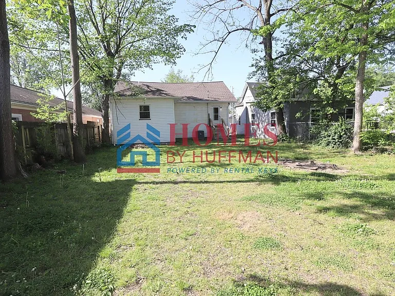 638 Jackson Ave — Photo 17