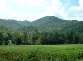 751 Crawford Rd, Franklin, NC 28734