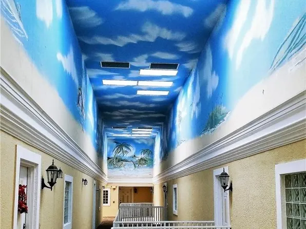 12505 McGregor Blvd, Fort Myers, FL