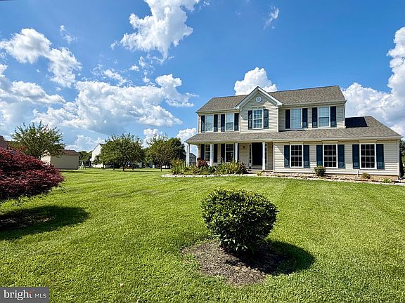 2nd image of 6 Bull Run Ct
