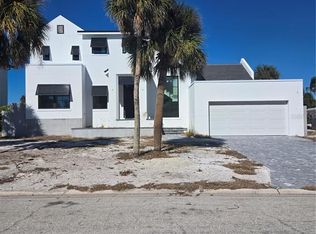 927 Contento St, Sarasota, FL 34242