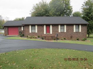 417 Luzerne Dr, Greenville, KY 42345