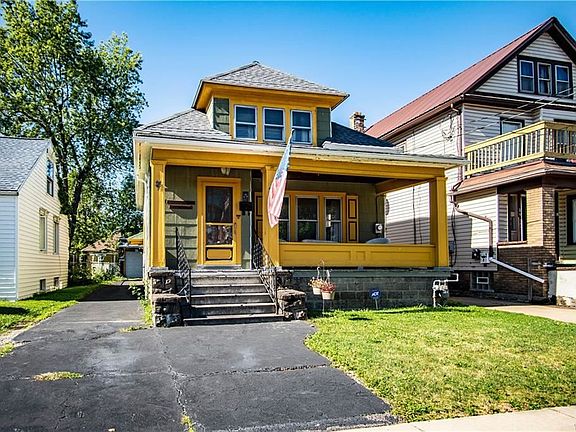 2nd image of 21 Evelyn St
