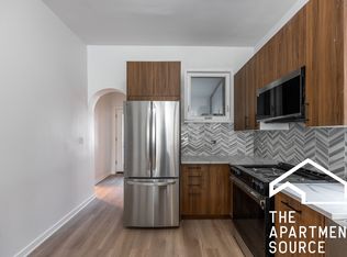 2206 W Erie St #2, Chicago, IL 60612