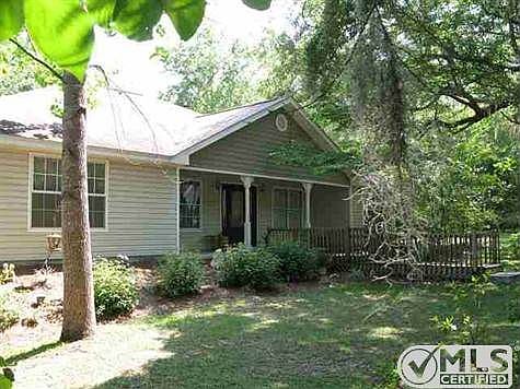 3rd image of 7126 Blueberry Hill Dr