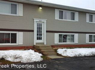 1405 8th Ave #4, De Witt, IA 52742