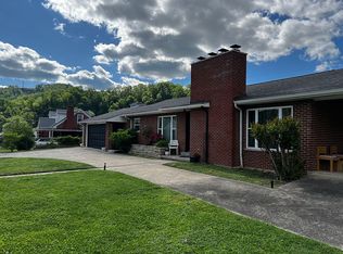 324 Locust St, Hazard, KY 41701