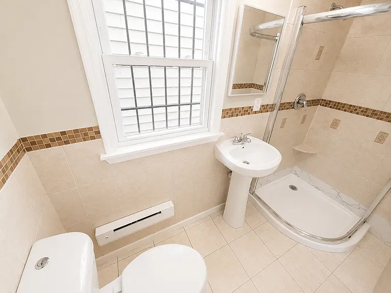 205 Peshine Ave #3 — Photo 2
