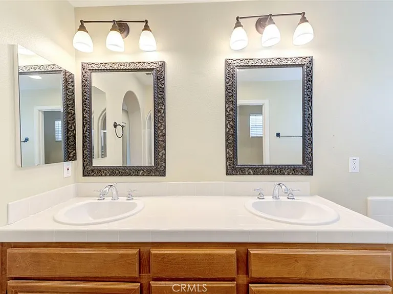 21 Savannah Ln — Photo 26