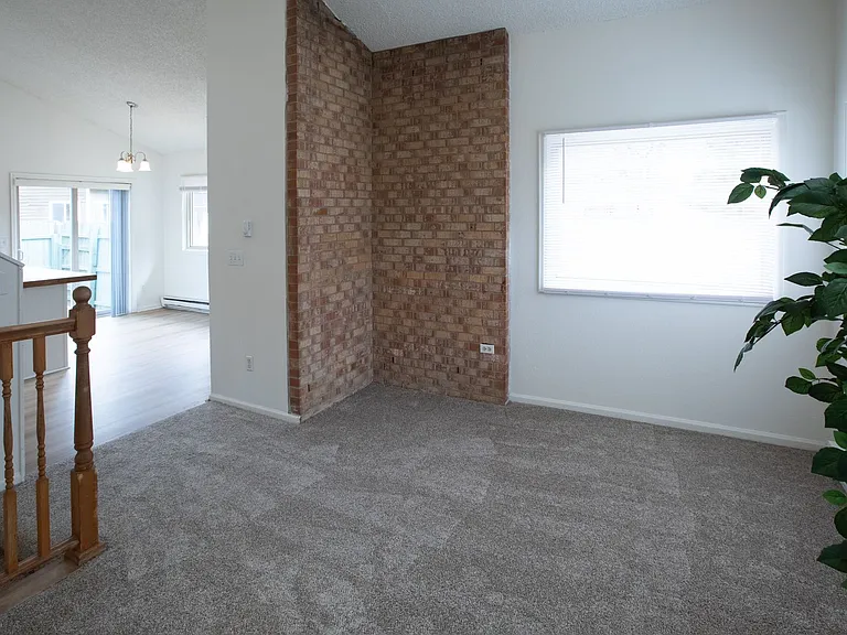 520 Wamsley Way — Photo 7