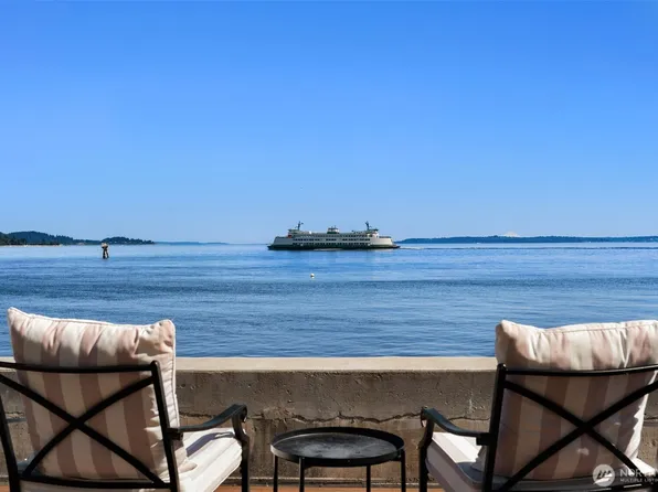 10843 Point Vashon Drive SW, Vashon, WA 98070