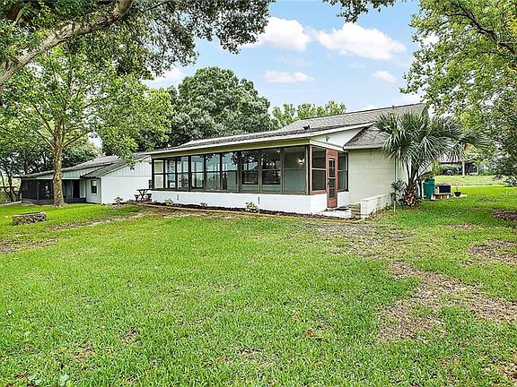 4th image of 106 Hillside Dr