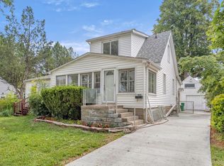 5834 Belton St, Garden City, MI