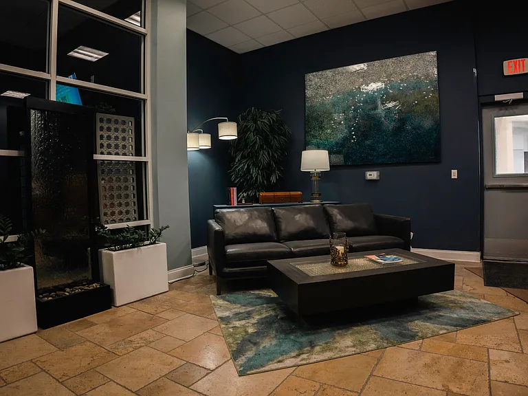 225 Seminole Blvd #303 — Photo 38