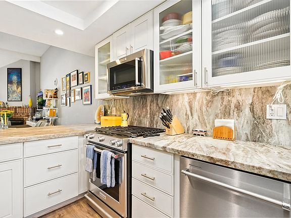 2nd image of 16962 Westwood Ln #11A