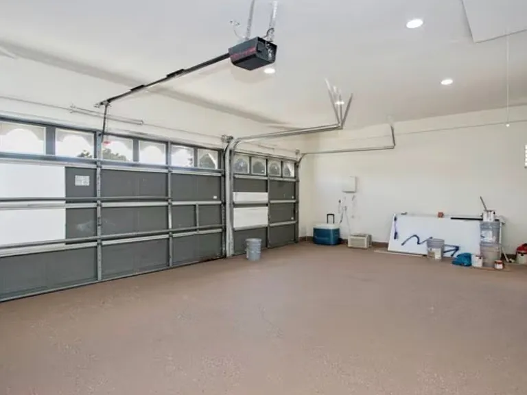 12520 Silver Saddle Way — Photo 19