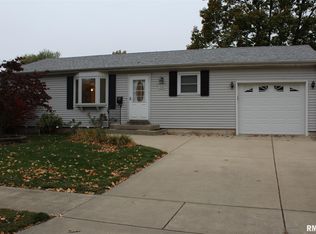 2509 Griffiths Ave, Springfield, IL 62702