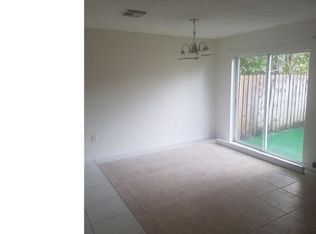 2350 SW 83rd Ter, Hollywood, FL 33025