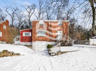 1224 Circle Dr, Pittsburgh, PA