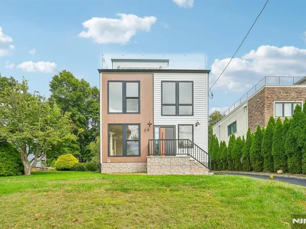68 Livingston Avenue, Livingston, NJ 07039