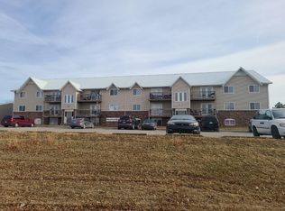 300 E Windsor Rd #101, Arkansas City, KS 67005