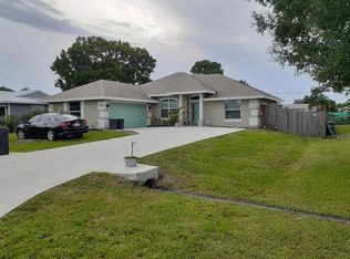 176 NW Doreen St, Port Saint Lucie, FL 34983