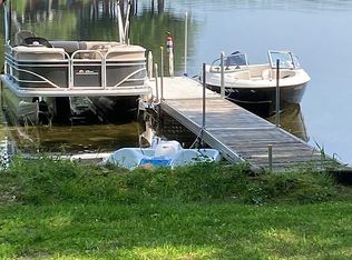 30 Estate Dr, Saint Albans, ME 04971