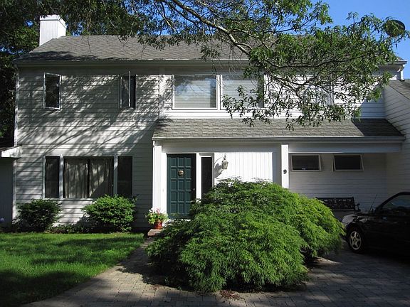 Front of house from circular driveway