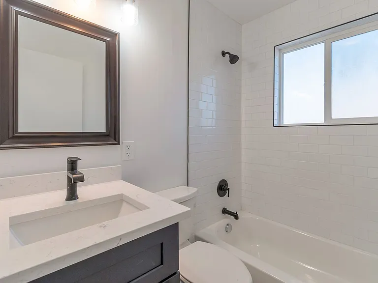 2638-2642 S 800 E — Photo 25