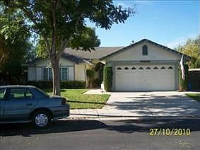 1st image of 658 Stoneridge Ct