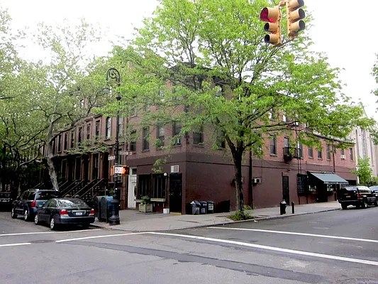 Rented by Awaye Realty Management LLC | media 18