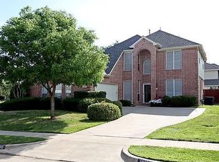 1010 Tennison Dr, Euless, TX 76039