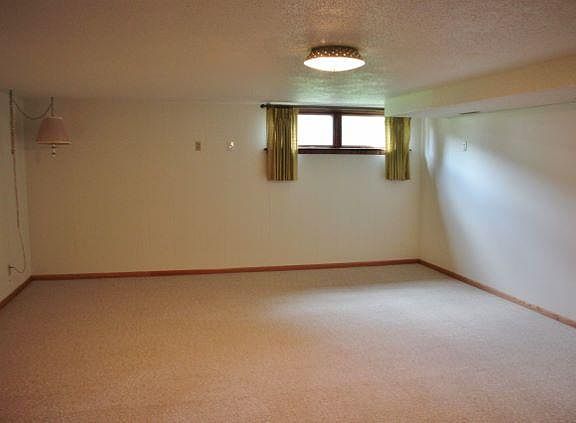 4th image of 1205 Kansas Avenue