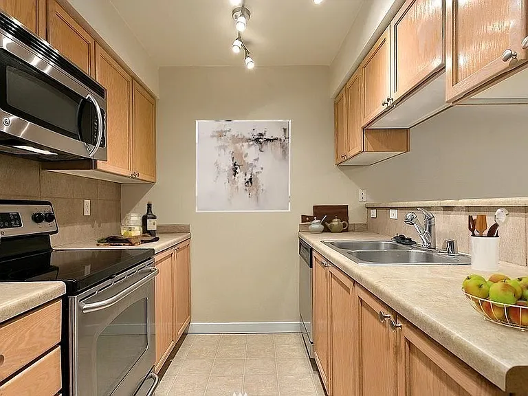 18930 Bothell Everett Hwy #C303 — Photo 4