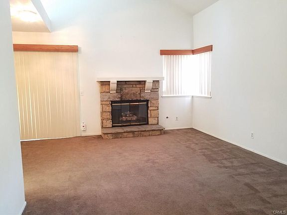 5th image of 15324 Green Valley Dr