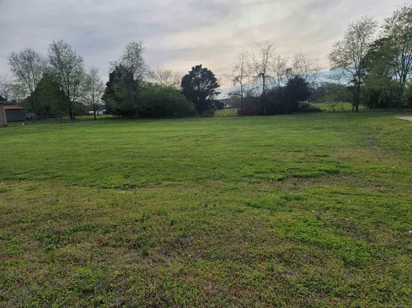 0 Fieldwood Dr, Tuscumbia, AL 35674