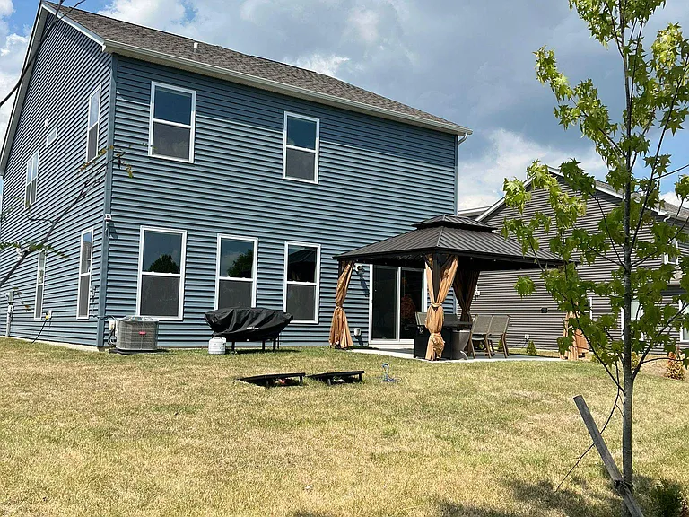 7233 Celebration Dr — Photo 27
