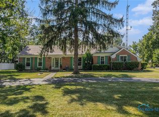 25441 Thompson Rd, Perrysburg, OH 43551