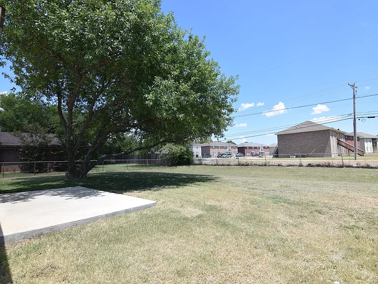 2002 Dusk Dr — Photo 17
