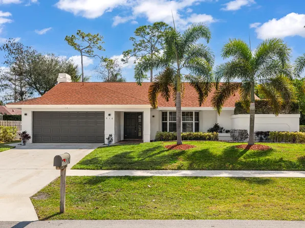 916 Meadow Avenue, Wellington, FL 33414