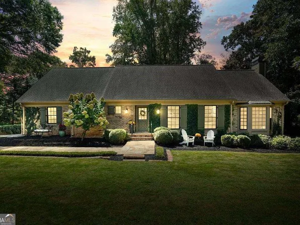 662 Bouldercrest Dr SW, Marietta, GA 30064