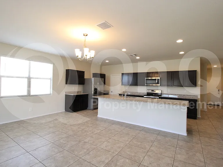 2455 E Alida Trl — Photo 5