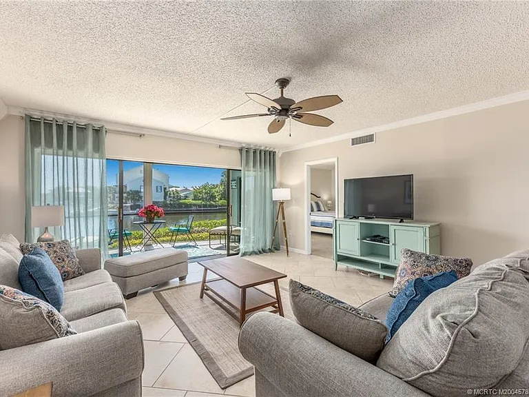 3901 SE Saint Lucie Blvd #49 — Photo 3