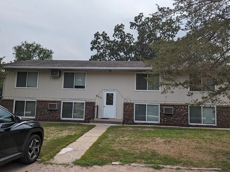 425 S Driftwood St #4 — Photo 7