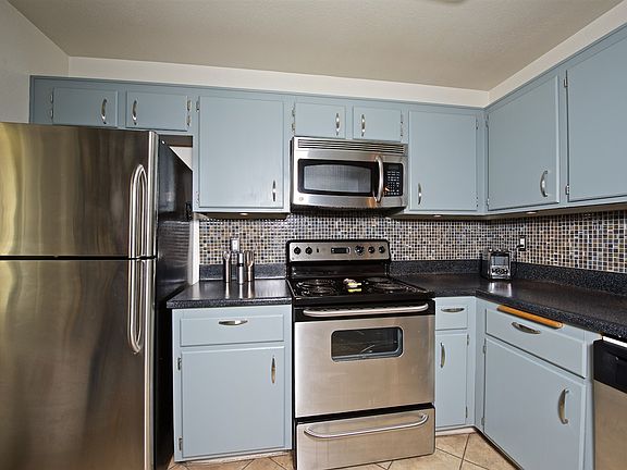 4th image of 7565 Charmant Dr Unit 509