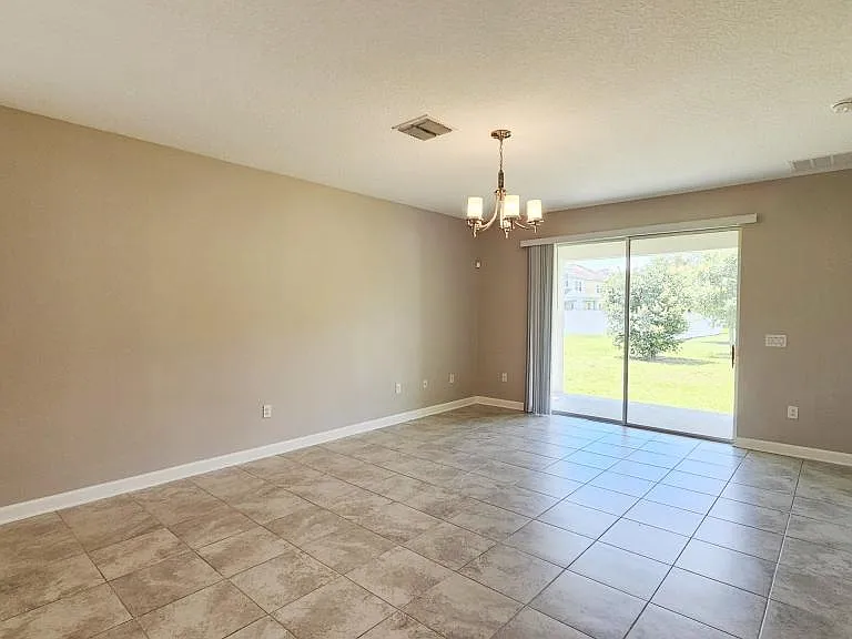 11048 Sweetgum Woods Dr — Photo 10