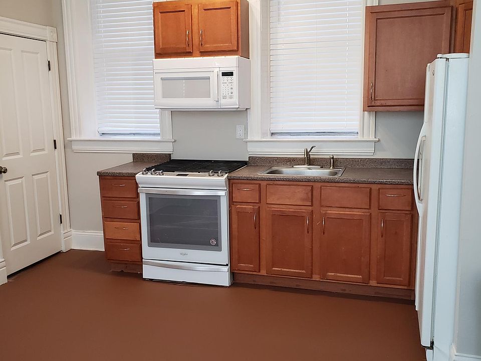 Kitchen/living room combo