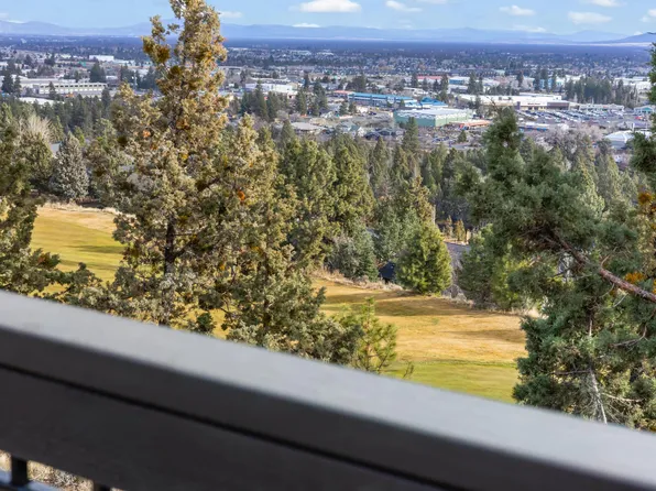 3038 NW Butte View Dr, Bend, OR 97703